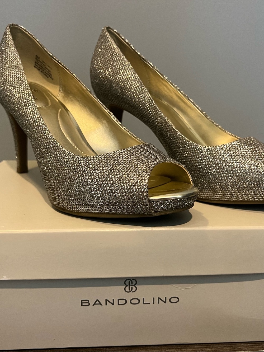 Bandolino Women's Metallic Gold Peep-Toe Heels